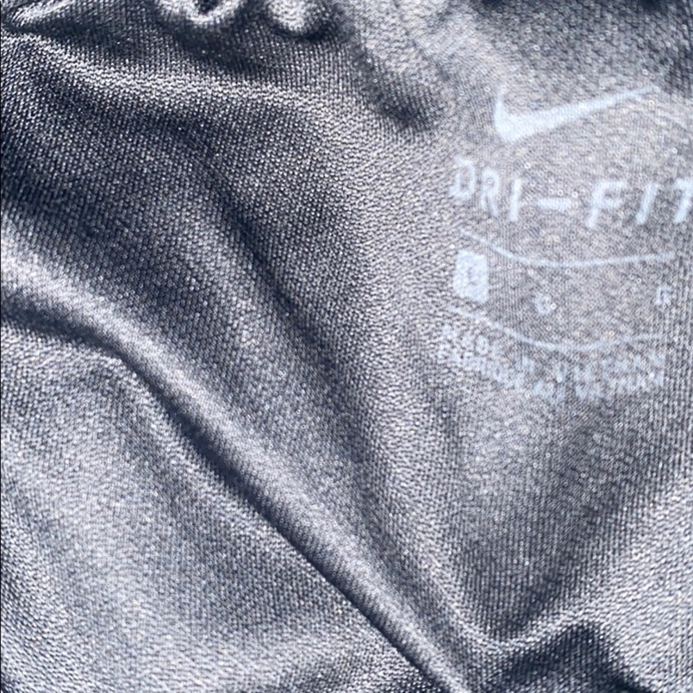 Nike shorts - Picture 3 of 3